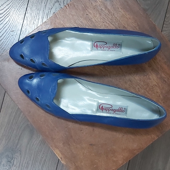New- Pappagallo low heeled pumps - Picture 3 of 10